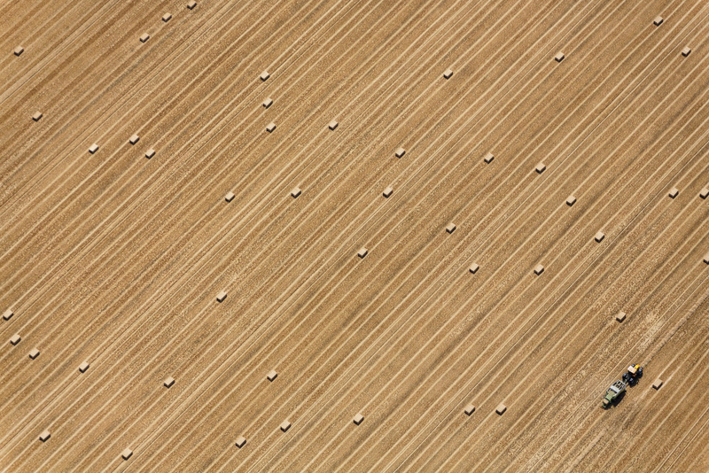 Illustration for article titled The Odd and Mesmerizing Aerial Photos of Klaus Leidorf